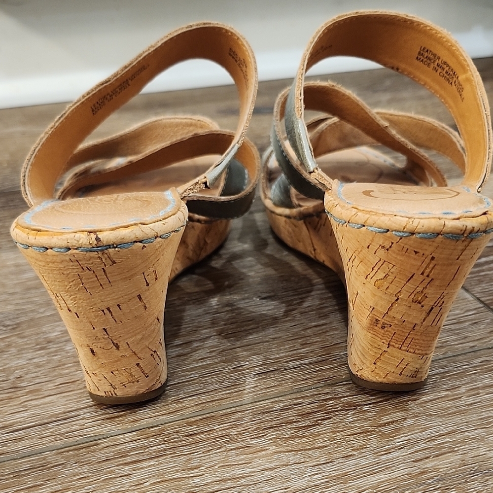 EUC Born Cork Metallic Silver Wedge Sandals Beach Festival Boho Resortwear Sz 9 - Picture 6 of 10